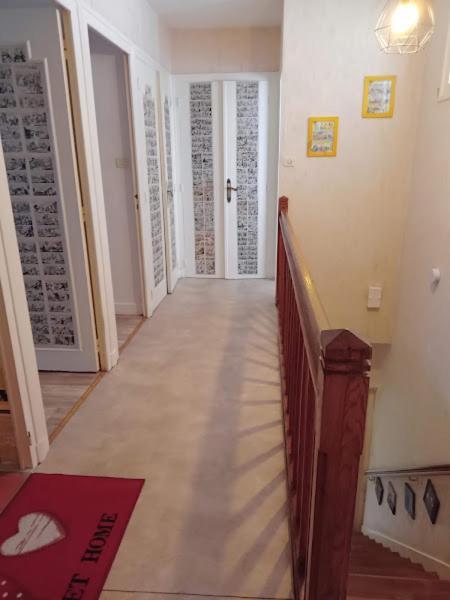 Appartement Le Labyrinthe Du Peintre Bransat Exteriör bild
